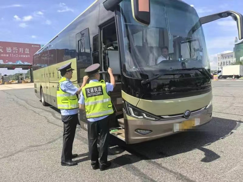 未命名_副本.jpg 未命名_副本.jpg