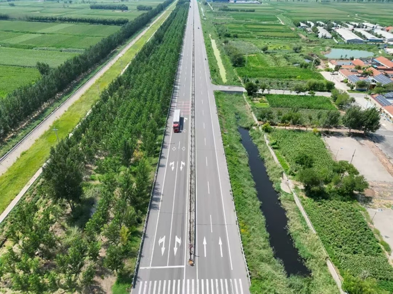 未命名_副本.jpg 未命名_副本.jpg