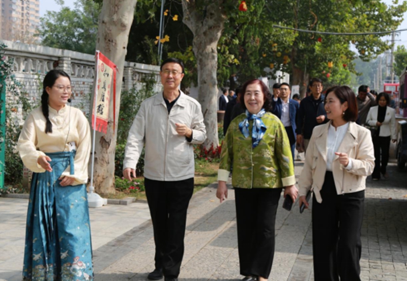 未命名_副本.jpg 未命名_副本.jpg