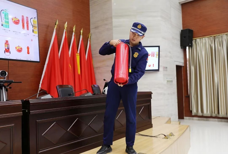 未命名_副本.jpg 未命名_副本.jpg