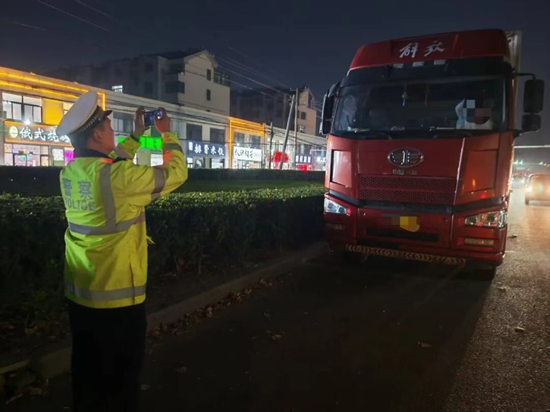 未命名_副本.jpg 未命名_副本.jpg